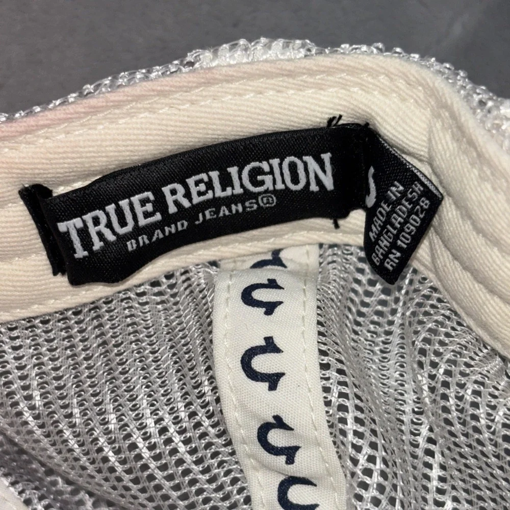 Vintage True Religion Snapback Trucker Hat Cap Blue Red Mesh Frayed Y2K 2000s